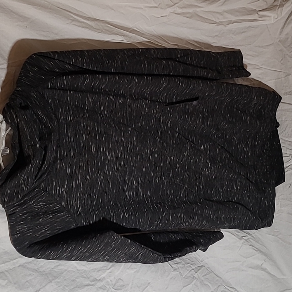 Gaiam long sweatshirt